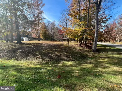 14324 Medwick Rd, Marlboro, MD 20774