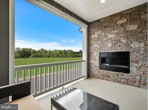 193 Lyons Creek Dr, Laurel, MD 20708 photo 6