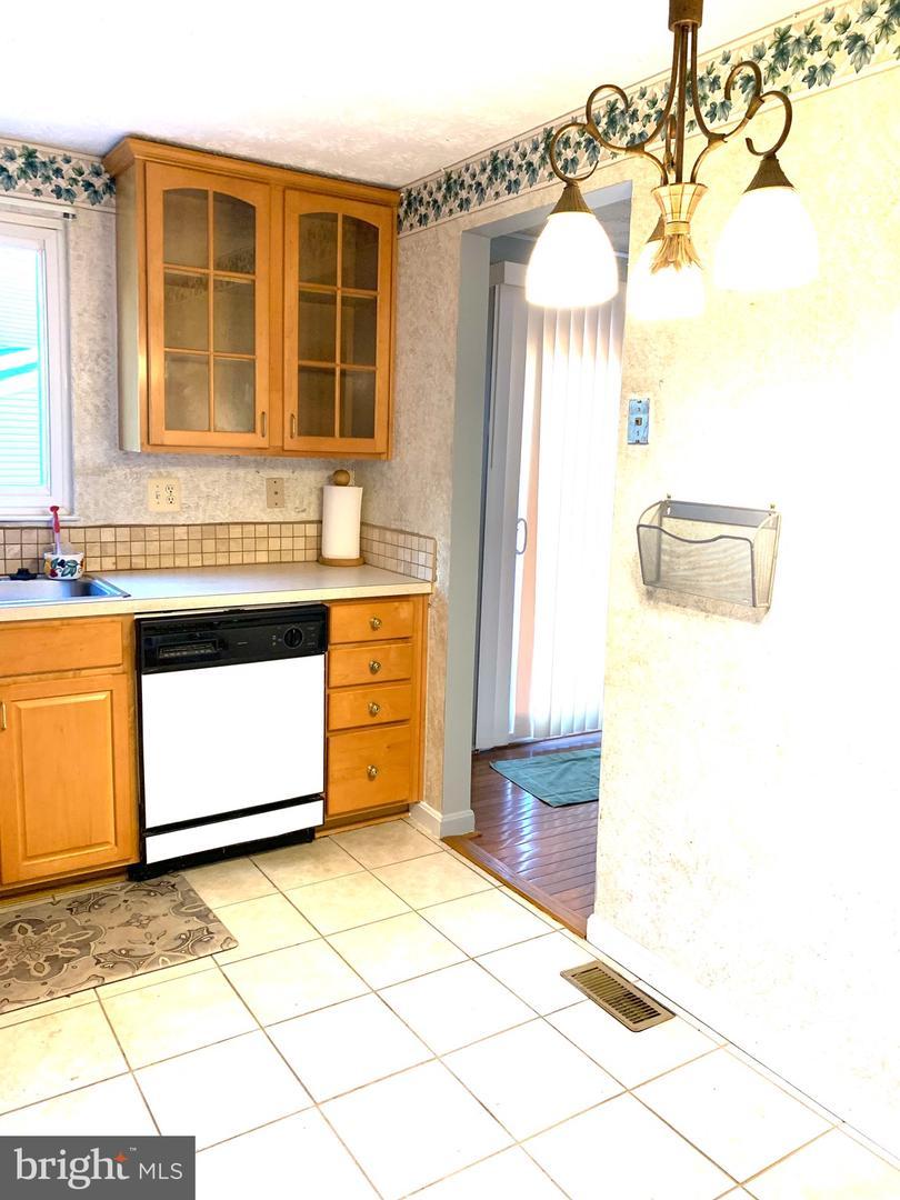  13012 Old Chapel Rd, Bowie, MD 20720 photo 12