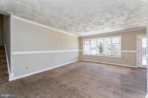 6504 Westview Ln, Lanham, MD 20706 photo 2