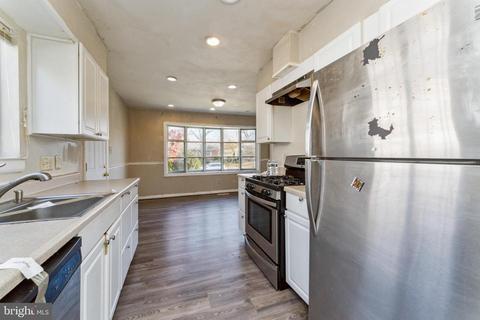 6504 Westview Ln, Lanham, MD 20706 photo 4