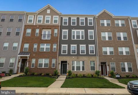 6913 Stoddert Ln, Landover, MD 20785