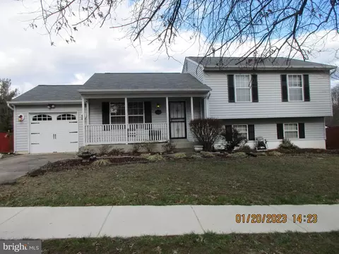 5303 Broadwater St, Temple Hills, MD 20748