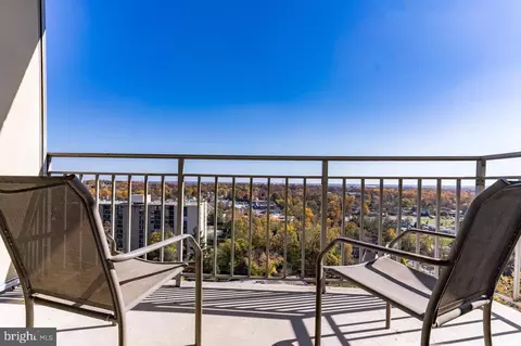 1836 Metzerott Rd #1023, Adelphi, MD 20783