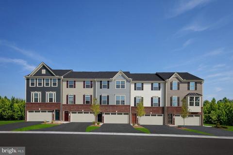 8806 Sybil Ln #D, Marlboro, MD 20772
