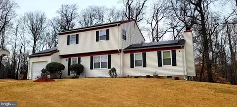 9912 Norwood Ct, Marlboro, MD 20774