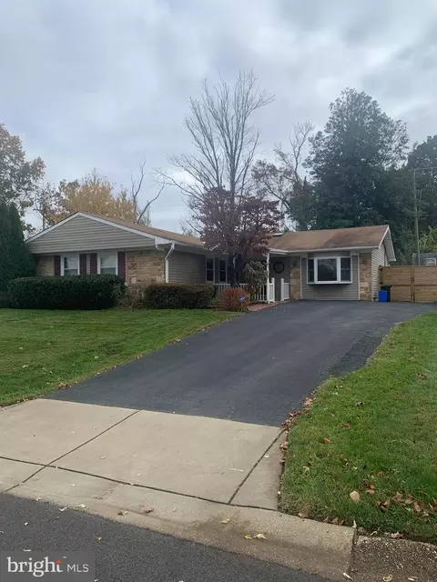 2711 Kirk Ln, Bowie, MD 20715