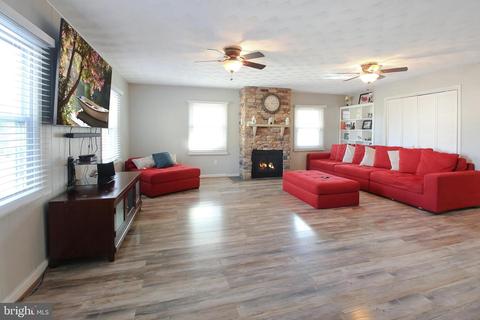 12506 Cedarbrook Ln, Laurel, MD 20708 photo 8