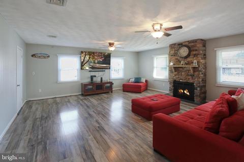 12506 Cedarbrook Ln, Laurel, MD 20708 photo 6