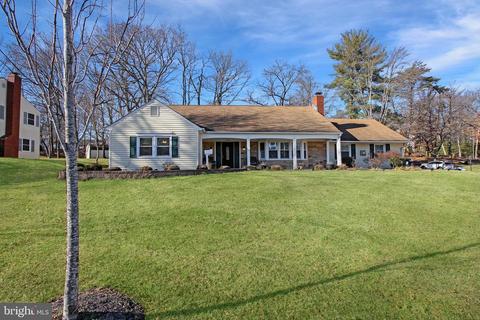 12506 Cedarbrook Ln, Laurel, MD 20708 photo 1