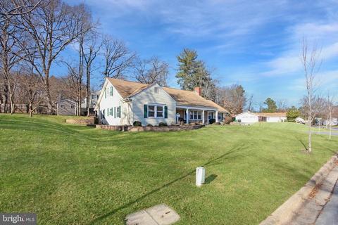 12506 Cedarbrook Ln, Laurel, MD 20708 photo 5