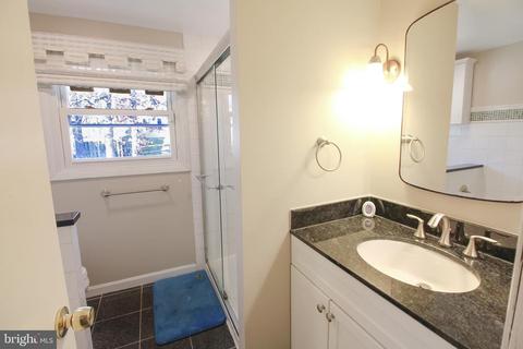 12506 Cedarbrook Ln, Laurel, MD 20708 photo 37