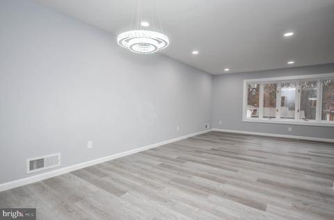 6825 Nashville Rd, Lanham, MD 20706 photo 9