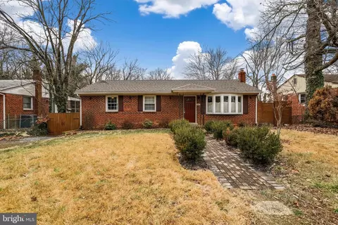 8617 W Fort Foote Ter, Fort Washington, MD 20744