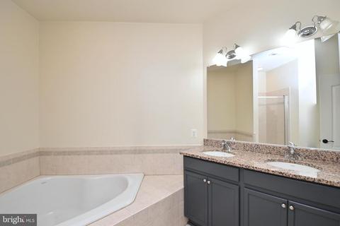 7200 Winterfield Ter, Laurel, MD 20707 photo 35