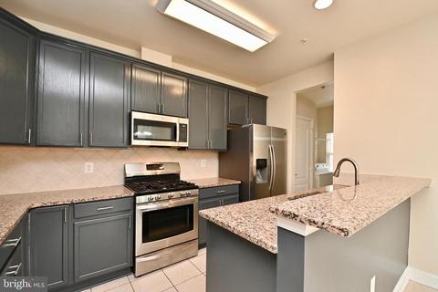 7200 Winterfield Ter, Laurel, MD 20707 photo 18