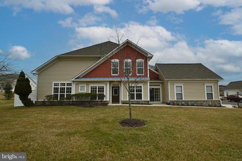7200 Winterfield Ter, Laurel, MD 20707 photo 1