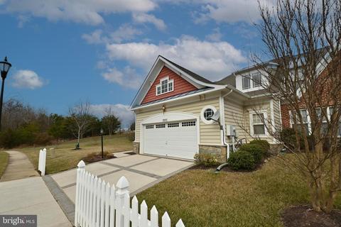 7200 Winterfield Ter, Laurel, MD 20707 photo 5
