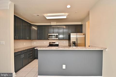 7200 Winterfield Ter, Laurel, MD 20707 photo 17
