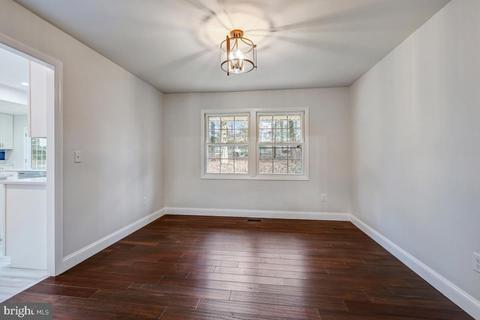 8807 Gramercy Ln, Laurel, MD 20708 photo 24