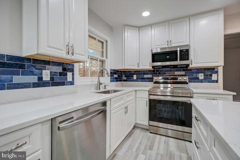 8807 Gramercy Ln, Laurel, MD 20708 photo 18