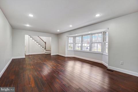 8807 Gramercy Ln, Laurel, MD 20708 photo 8