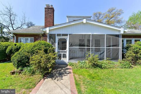2704 Belleview Ave, Cheverly, MD 20785