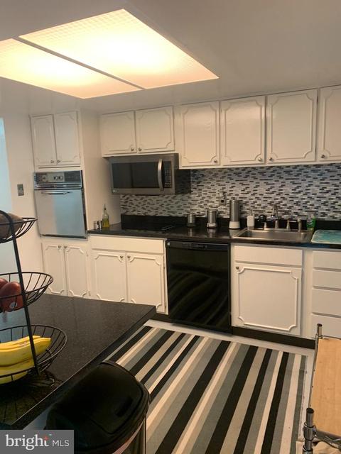 12738 Millstream Dr, Bowie, MD 20715 photo 6