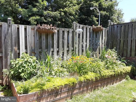 12738 Millstream Dr, Bowie, MD 20715 photo 40
