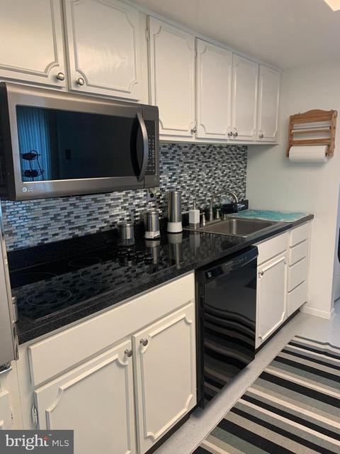 12738 Millstream Dr, Bowie, MD 20715 photo 9