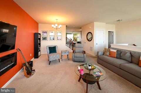9134 Ruby Lockhart Blvd, Lanham, MD 20706 photo 7