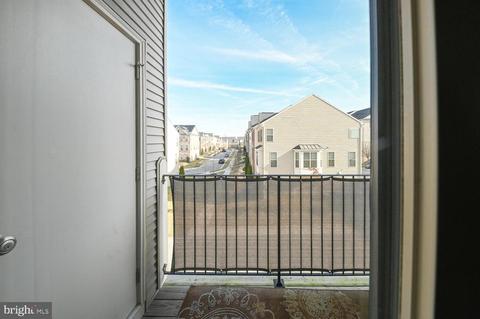 9134 Ruby Lockhart Blvd, Lanham, MD 20706 photo 22