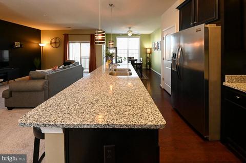 9134 Ruby Lockhart Blvd, Lanham, MD 20706 photo 11