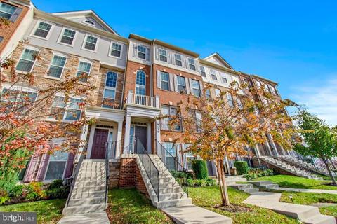 9134 Ruby Lockhart Blvd, Lanham, MD 20706 photo 2
