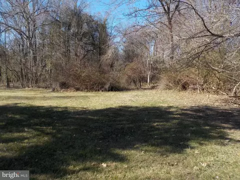 9005 Allentown Rd, Fort Washington, MD 20744