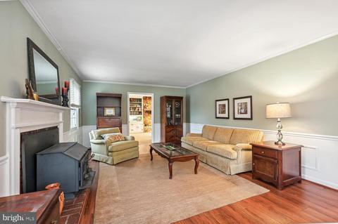 8761 Oxwell Ln, Laurel, MD 20708 photo 17
