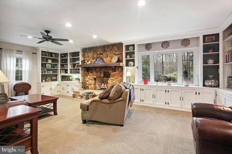 8761 Oxwell Ln, Laurel, MD 20708 photo 11