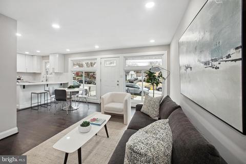 7843 Burnside Rd, Hyattsville, MD 20785