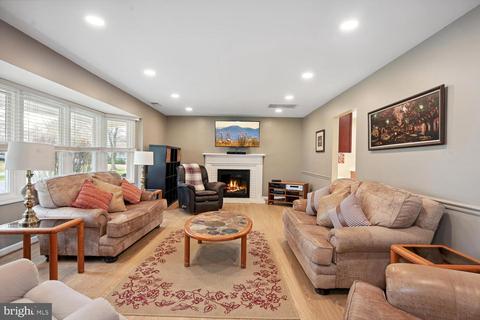 8759 Oxwell Ln, Laurel, MD 20708 photo 5