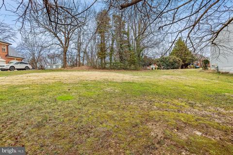 7011 Partridge Pl, Hyattsville, MD 20782