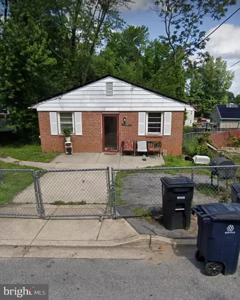 1205 Drum Ave, Capitol Heights, MD 20743