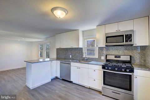 6300 Cipriano Rd, Lanham, MD 20706 photo 5