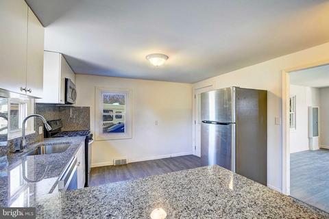 6300 Cipriano Rd, Lanham, MD 20706 photo 8