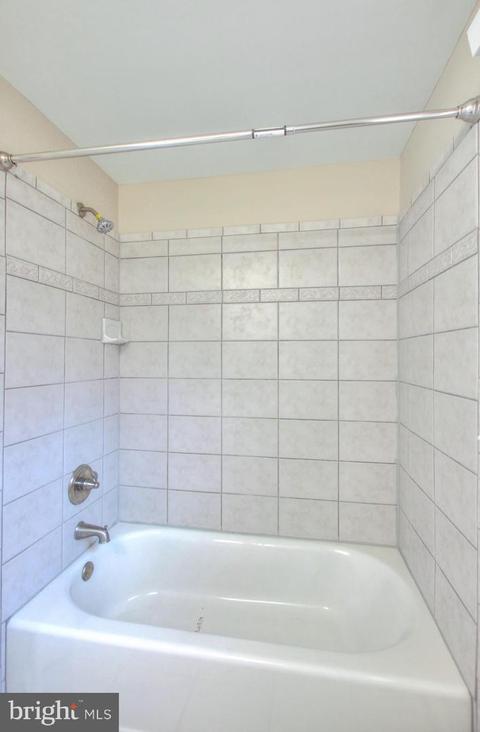 12504 Silverbirch Ln, Laurel, MD 20708 photo 25
