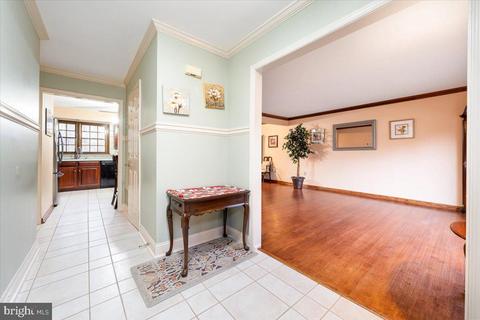 10209 Snowden Rd, Laurel, MD 20708 photo 11