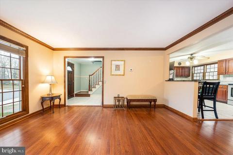 10209 Snowden Rd, Laurel, MD 20708 photo 14