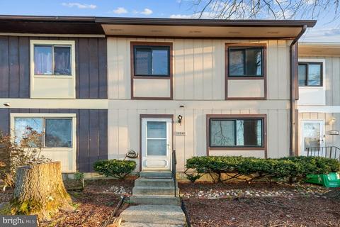 12045 Hallandale Ter, Bowie, MD 20721