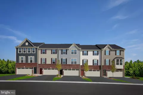 8902 Belinda Blvd, Upper Marlboro, MD 20772