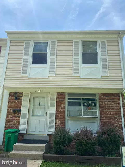 6947 Woodstream Ln, Lanham, MD 20706