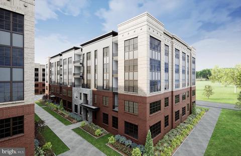 104 St Ives Pl #20201, National Harbor, MD 20745